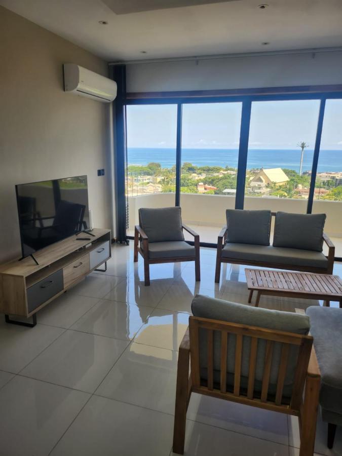 Seaview Luxury Appartment Flic en Flac Exterior photo
