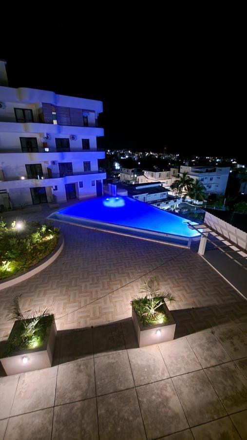 Seaview Luxury Appartment Flic en Flac Exterior photo